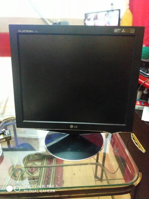 LG MONİTÖR 17