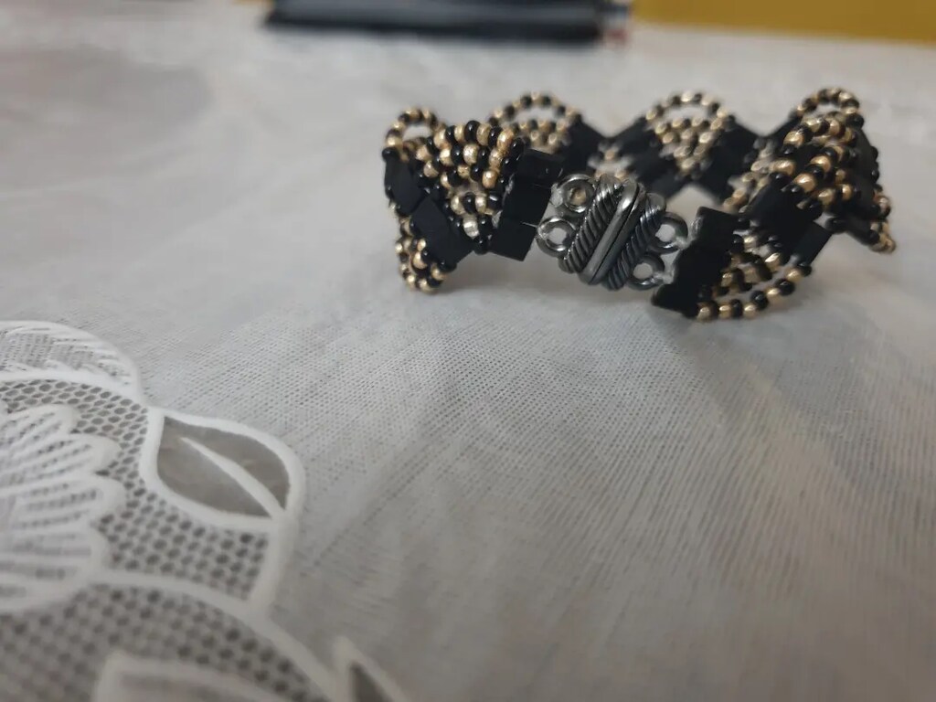 Miyokin boncuntan bileklik ,boyu 18.5 cm, eni 2 cm.El yapımı. - 7