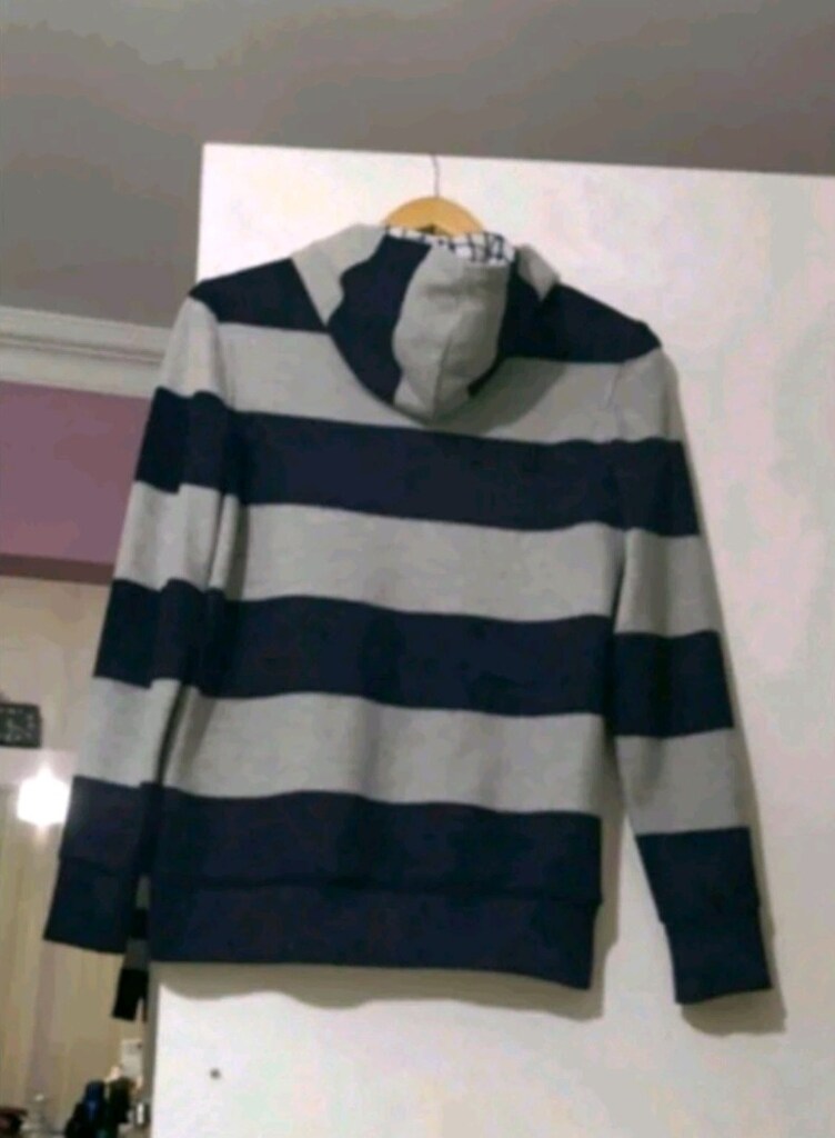Sweatshirt - 2