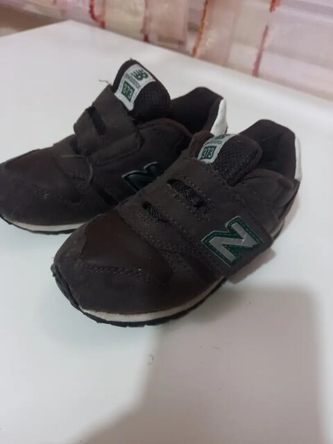 NEW BALANCE ÇOCUK SPOR AYAKKABISI
