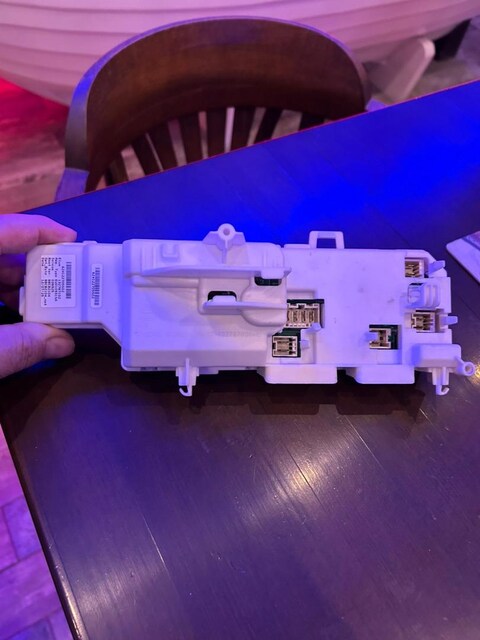 EVD10931SA Elektrolux kurutmalı çamaşır makinesi yıkama kartı