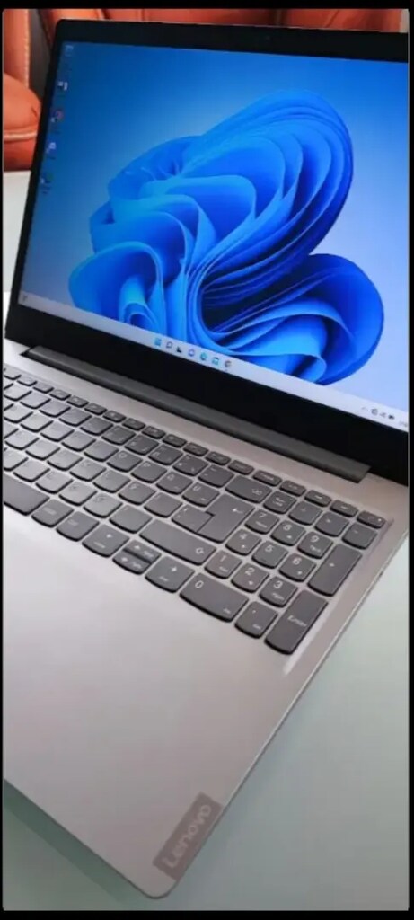 LAPTOP İ5/8 NESİL 8GB 256 SSD İDEAPOT S145 WİNDOWS 11 İNCE 15/6 EKRAN - 10