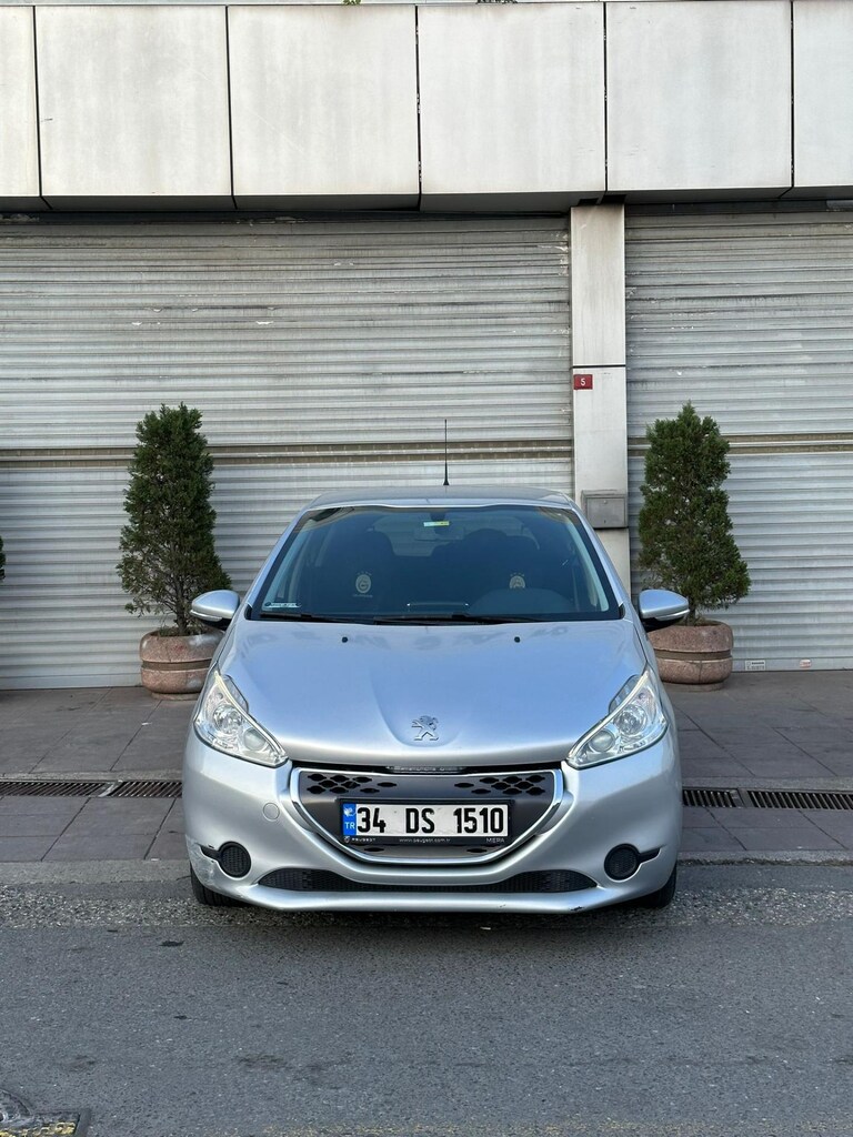 114 bin km'de Otomatik Peugeot 208 yakıt cimrisi - 6