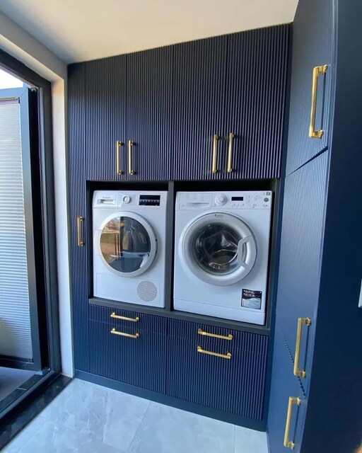 Banyo dolabı, yüklük , çamaşır makinesi dolabı Odası