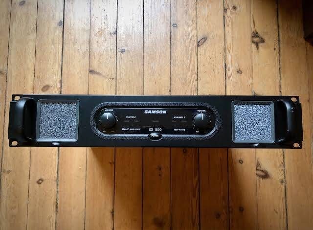 Power amfi