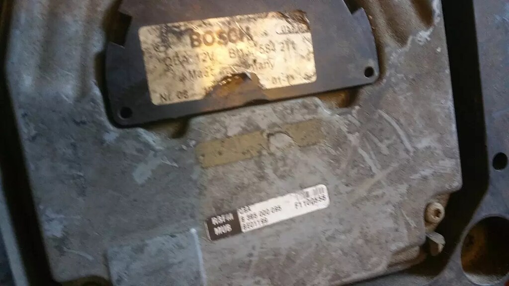 PORSCHE CAYEN FAN MOTOR - 3