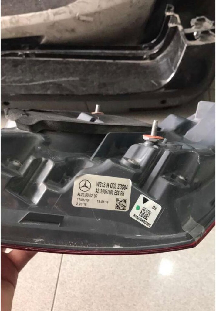 W213 e200 sag arka stop cam tamirli cıkma orjinal - 3