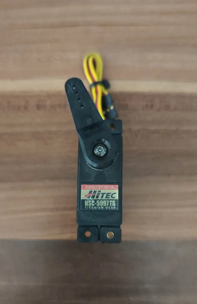 Hitec HSC-5997TG - Titanyum Dişli Robot Servo - 7