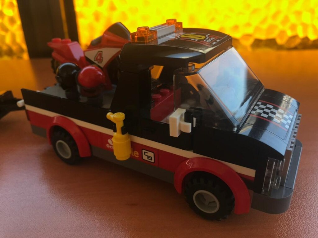Lego City Racing Bike Transporter 60084 - 3
