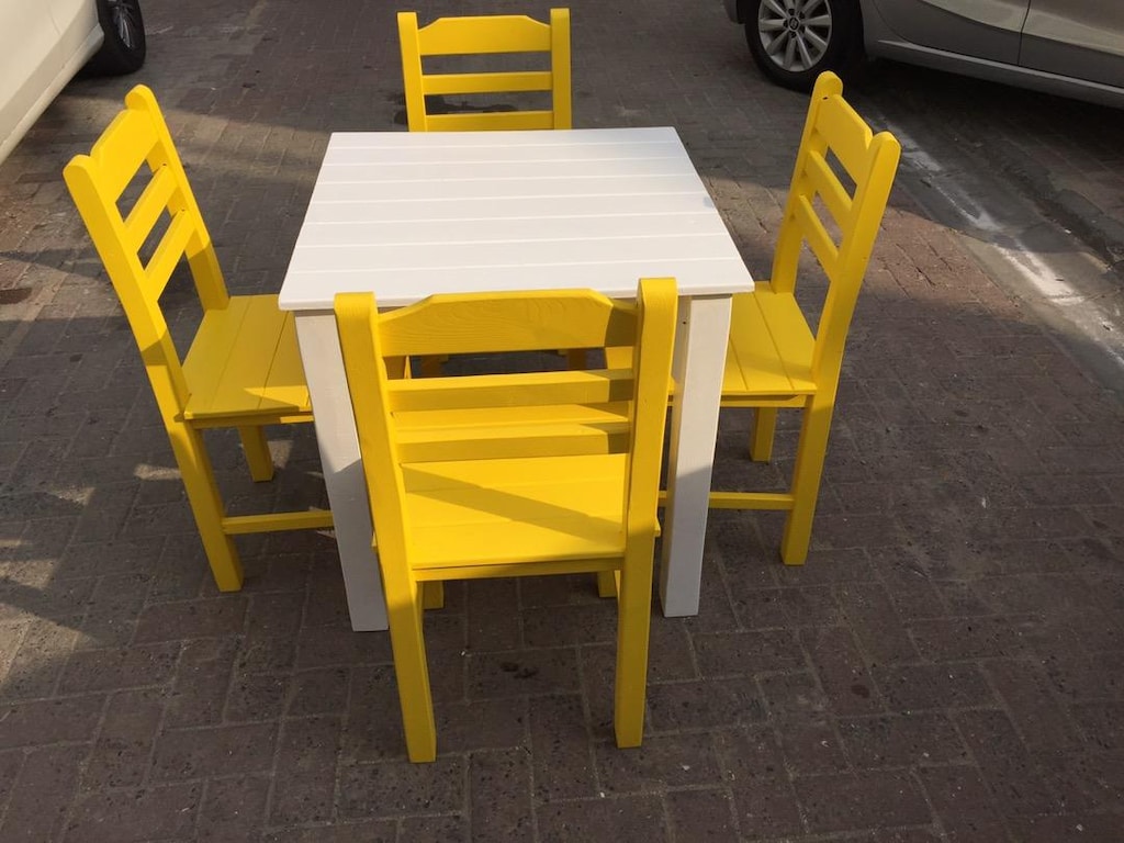 Renkli sandalye sarı 4 lü takım beyaz masa imalat - 5