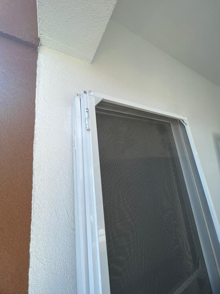 Kocasinan/Kayseri’dePVC balkon kapısı sinekliği alüminyum kasası dahil - 3