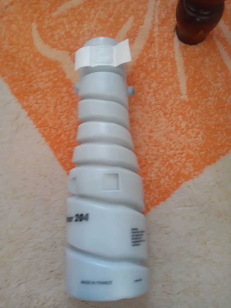 Develop toner 204 - 7