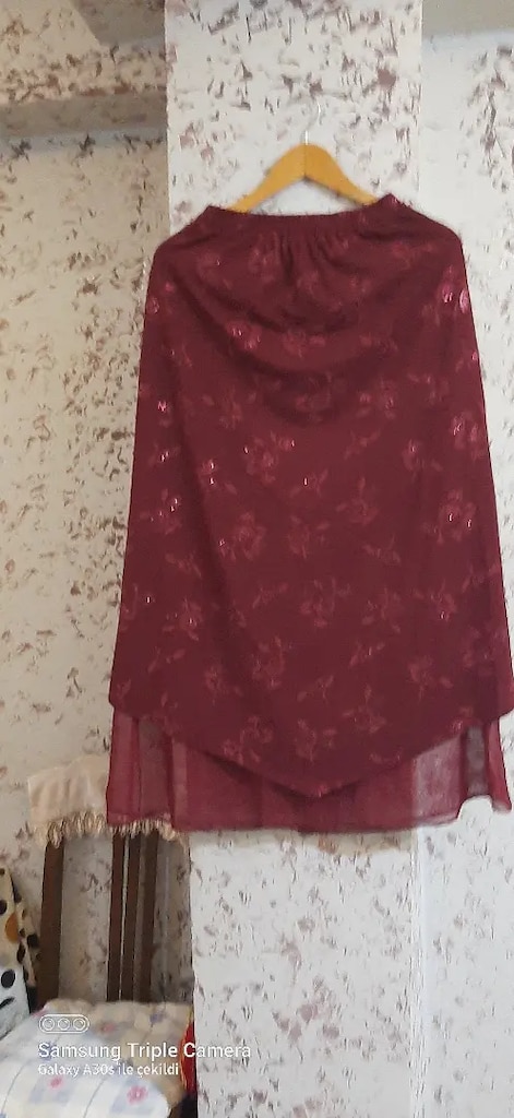 Tülü etek
