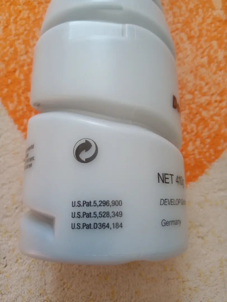 Develop toner 204 - 6