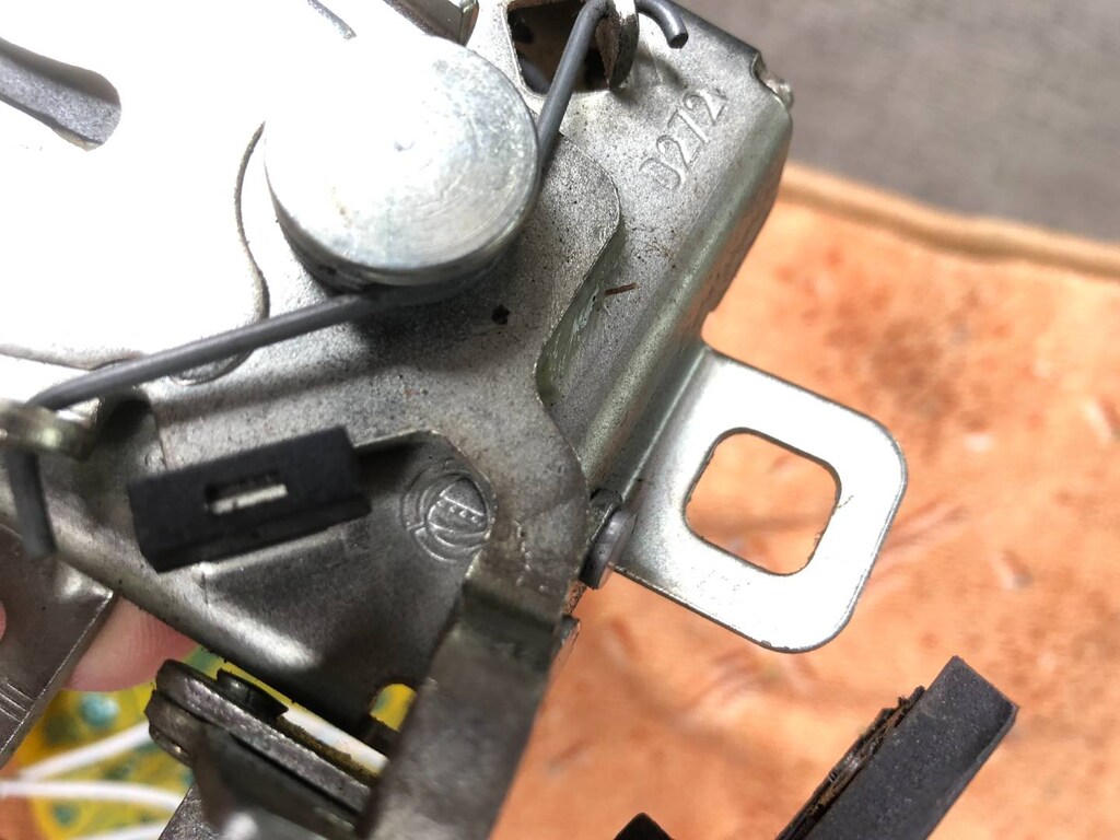 fiat albea,palio, kaput kilidi orjinal lancia - 4