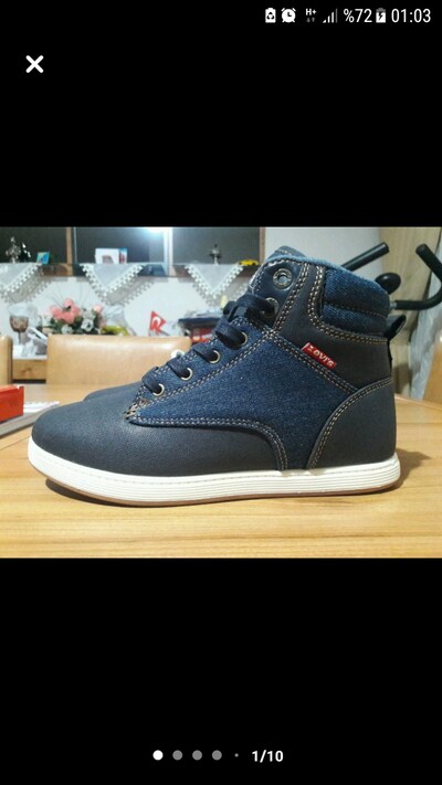 Levis çocuk bot