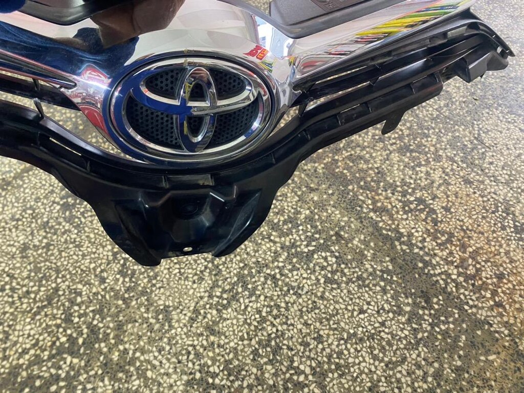 TOYOTA AURİS ÖN PANJUR MAKYAJLI KASA - 8