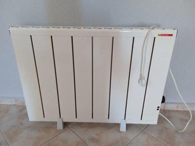 Elektrikli panel radyatörler