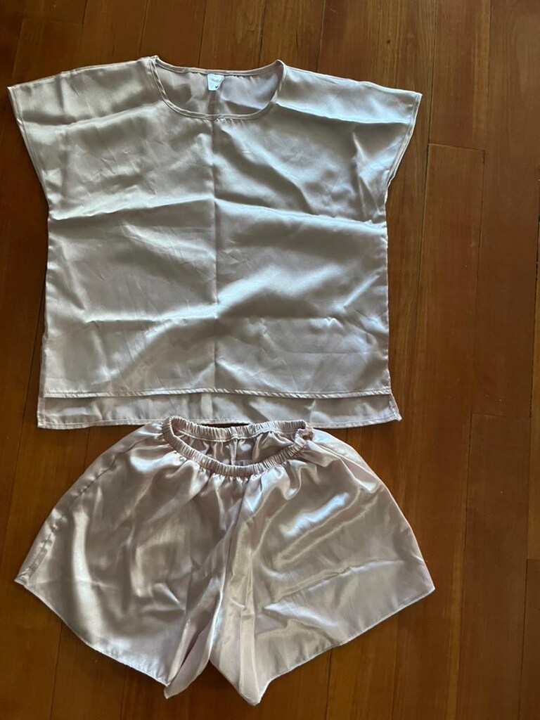 Yeni giyilmedi. Pijama takım saten alsancakta - 4