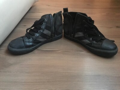 33 numara Burberry bot çocuk ayakkabı