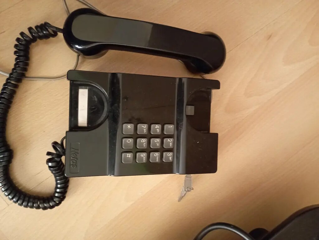 Masaüstü telefon - 3