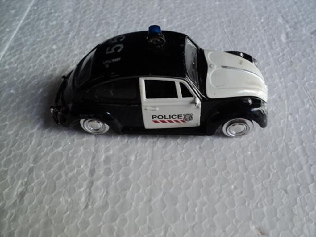 VW Metal Polis Arabası - 5