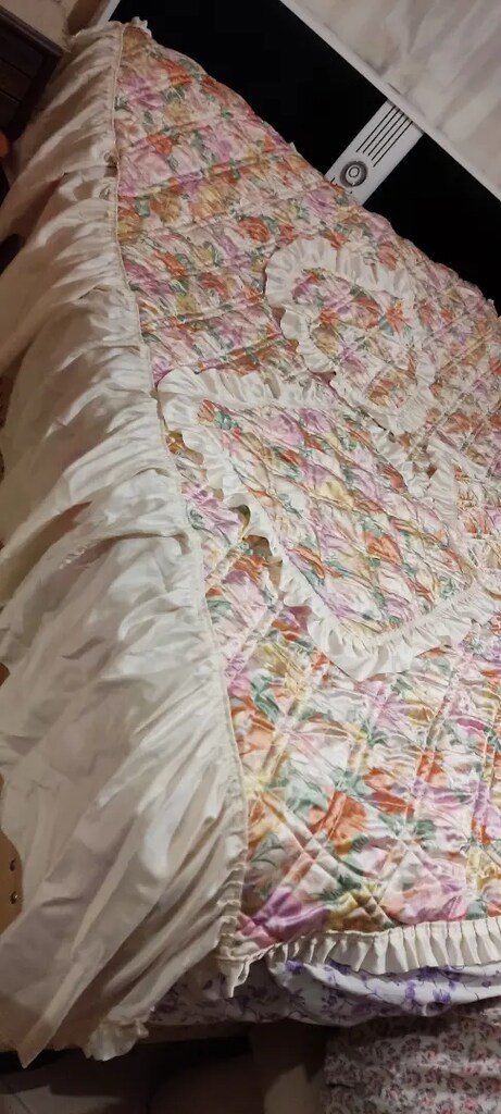 Çift Kişilik Yatak örtüsü takımı 250 TL - 2