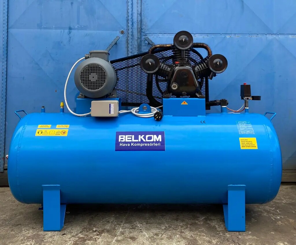 500 LITRE CIFT KAFA YAĞLI HAVA KOMPERASÖR - 2