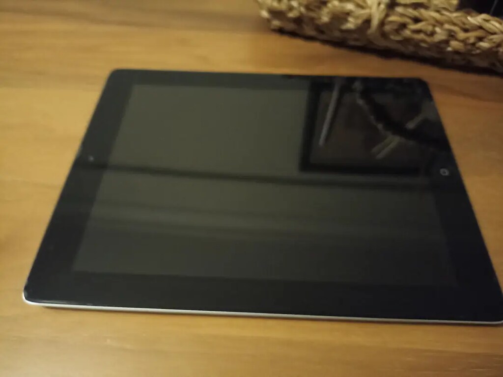İpad 3 wi-fi siyah 16 gb - 9