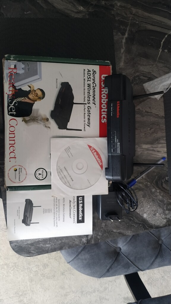 Us Robotics wi-fi modem - 2
