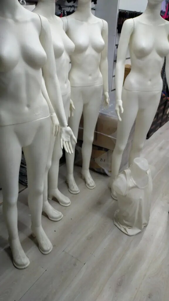 Bacak kot pantolon mankenleri - 4