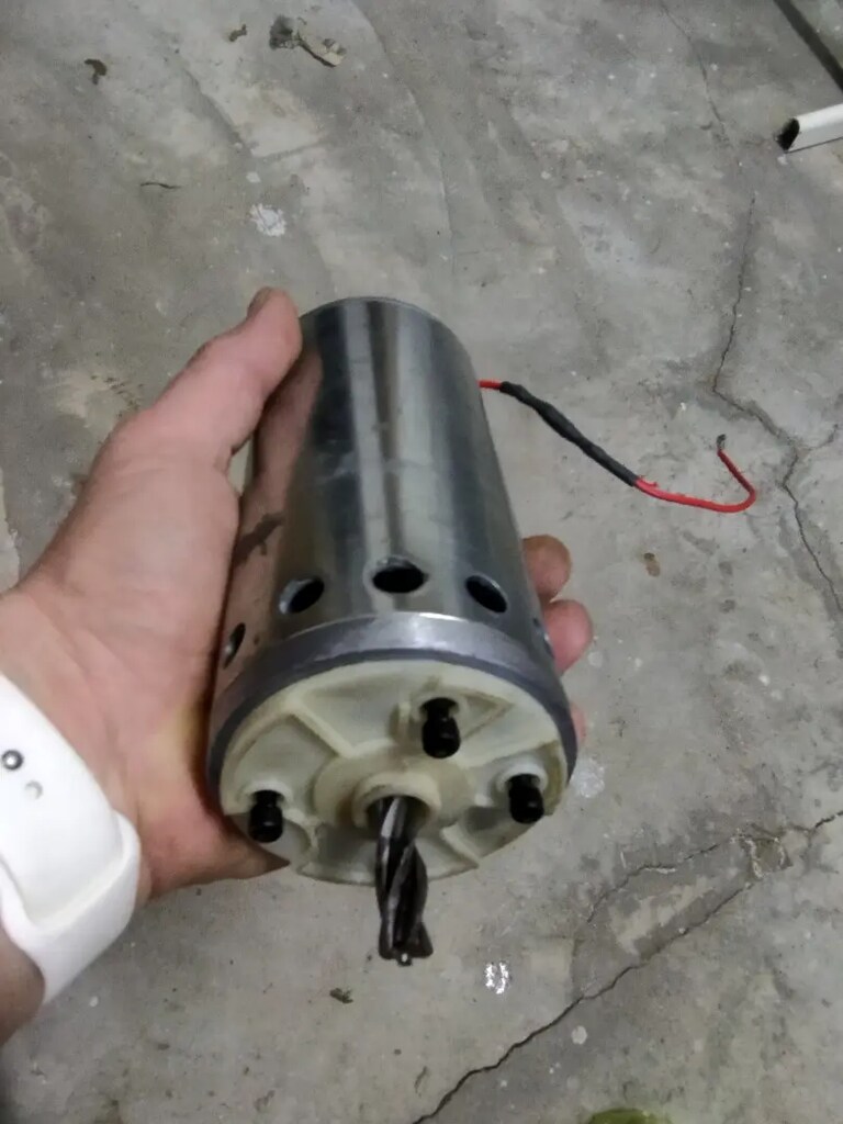 Motor - 4