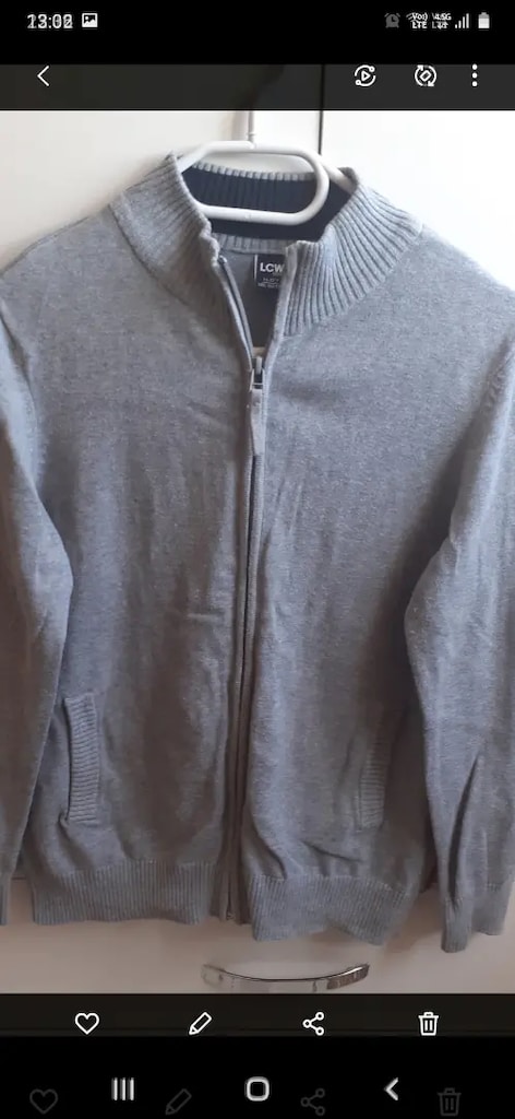 LC WAİKİKİ 11-12 YAŞ FERMUARLI CEPLİ ERKEK HIRKA
