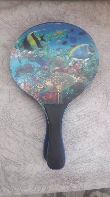 Ahşap tenis raketi