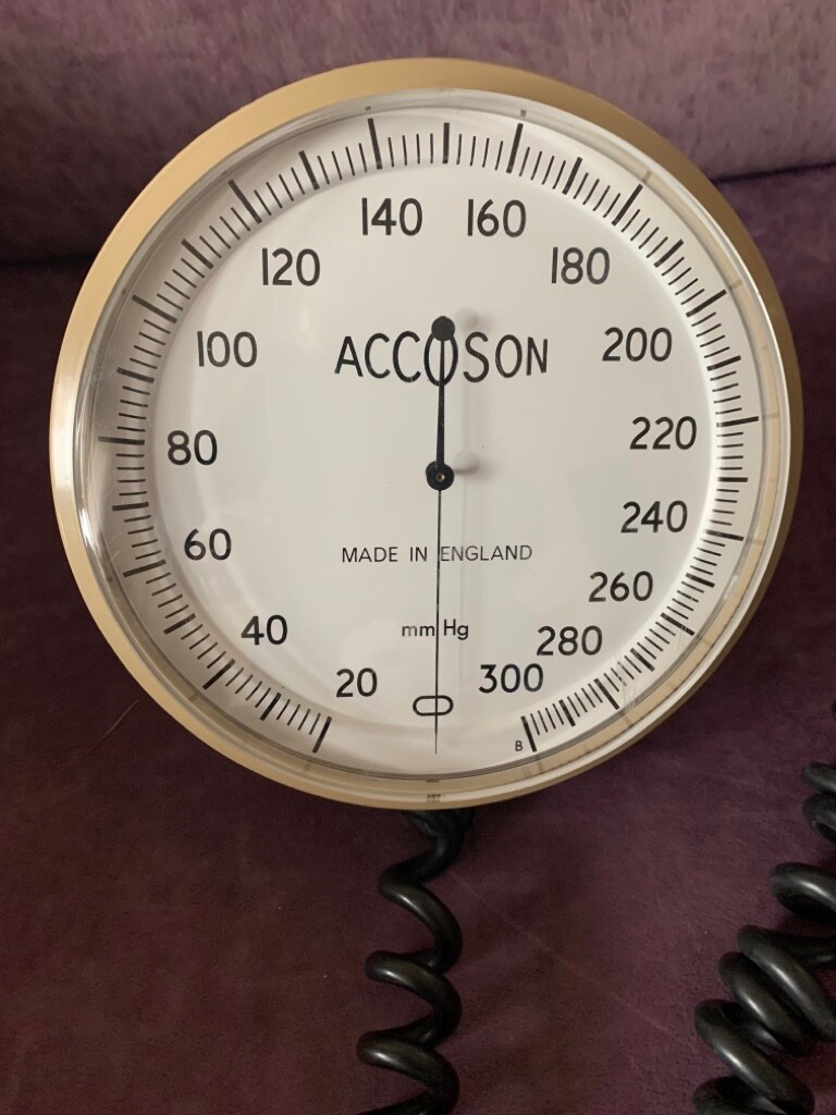 Accuson tansiyon cihazi saati - 2