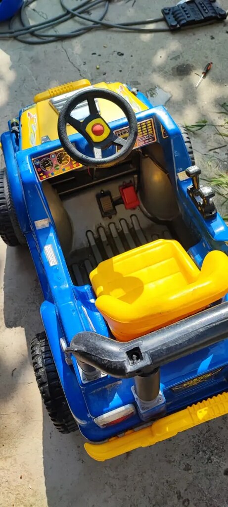 akülü araba 12 volt çift motorlu akü sıfır araba  iyi durumd - 2