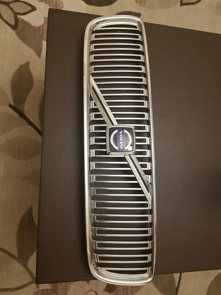VOLVO V70 Ön Tampon Panjur Grille Orginal Sıfır Parça 2001-2006 yıllar - 2