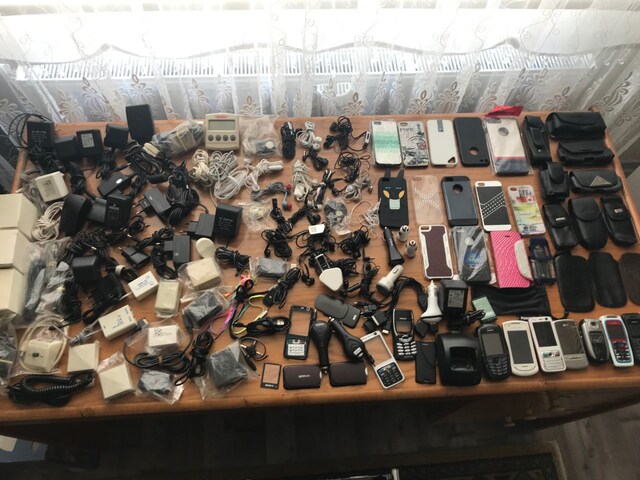 TAKASLI TELEFONLAR VE MAZEMELERİ (Takas Olur)