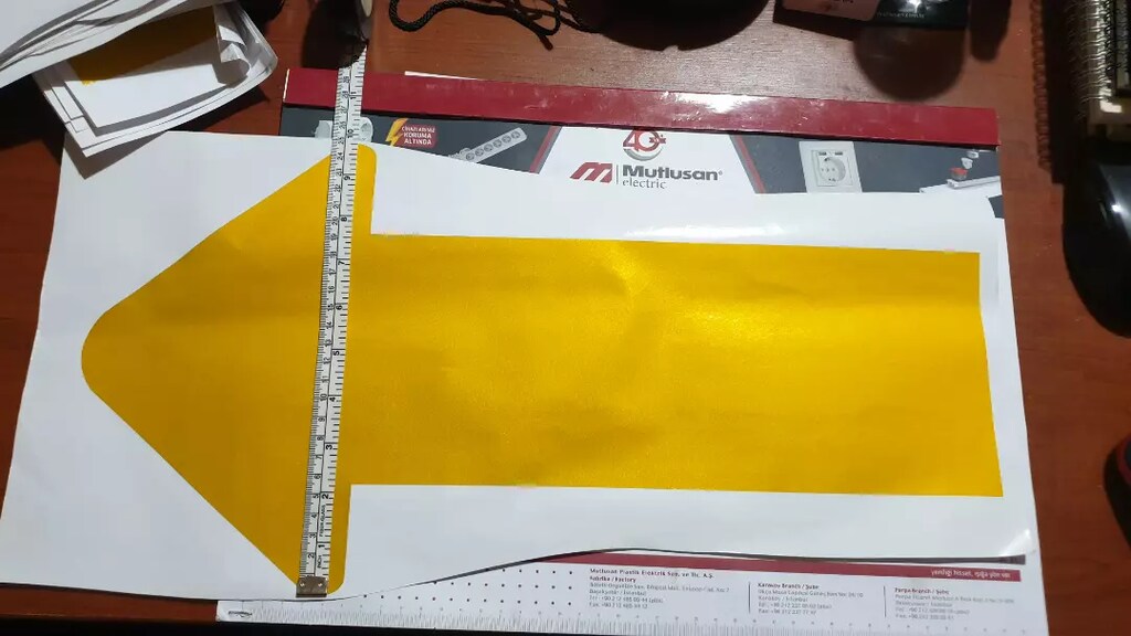 Reflektif yapışkanlı ok etiket - 2