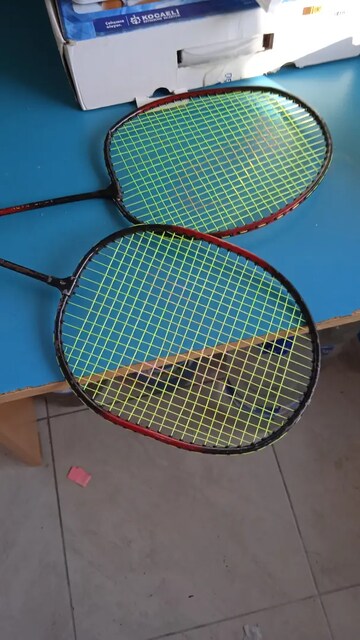 Tenis raketi