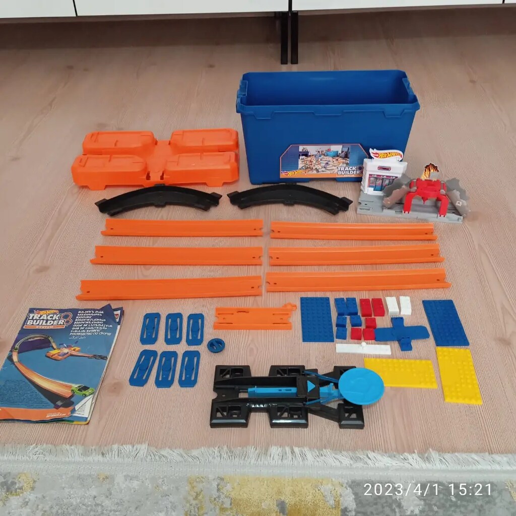 Hot Wheels - 2