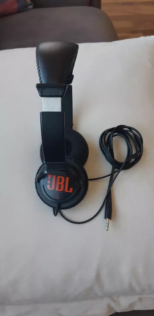 Jbl kablolu kulaklık