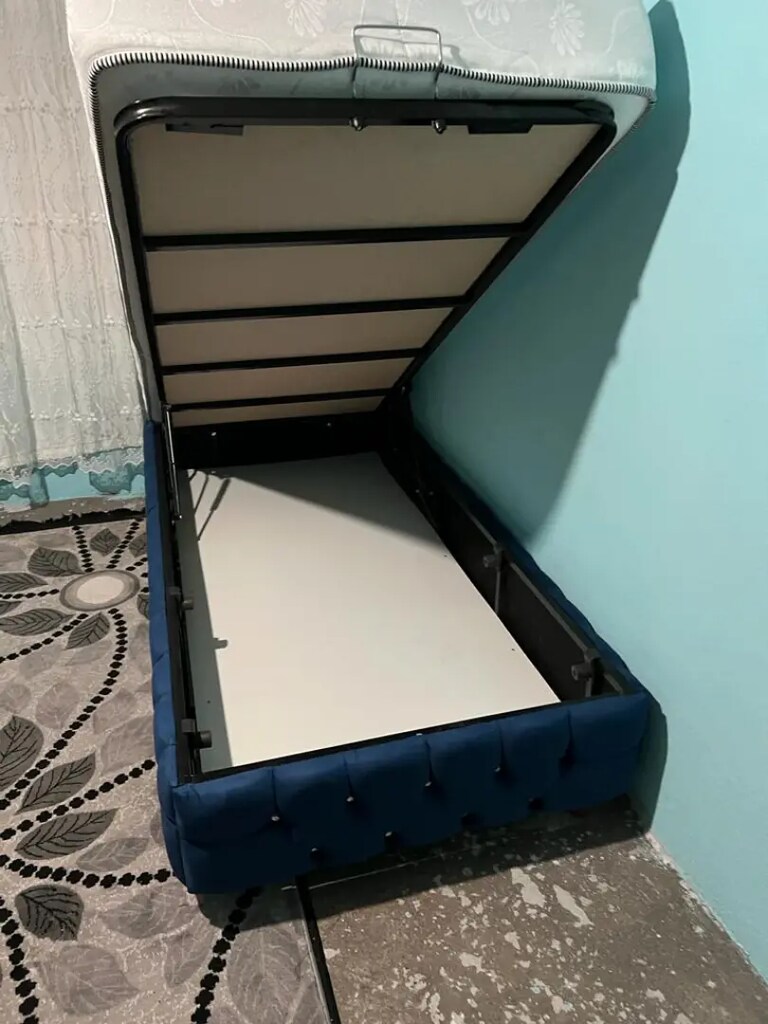 90x190 ultra lüks kapitoneli baza başlık yatak sıfır ürün ambaljinda - 2