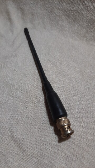MARİNE VHF EL TELSİZİ ANTENİ 156-158 MHZ 20 CM.