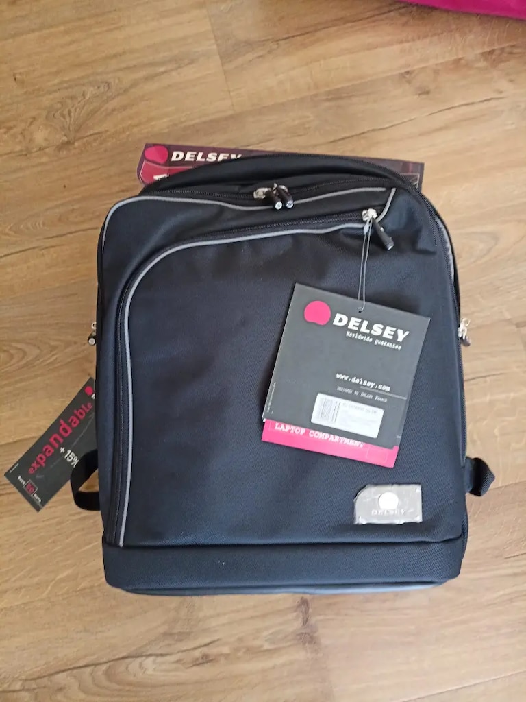 DELSEY LAPTOP ÇANTASI