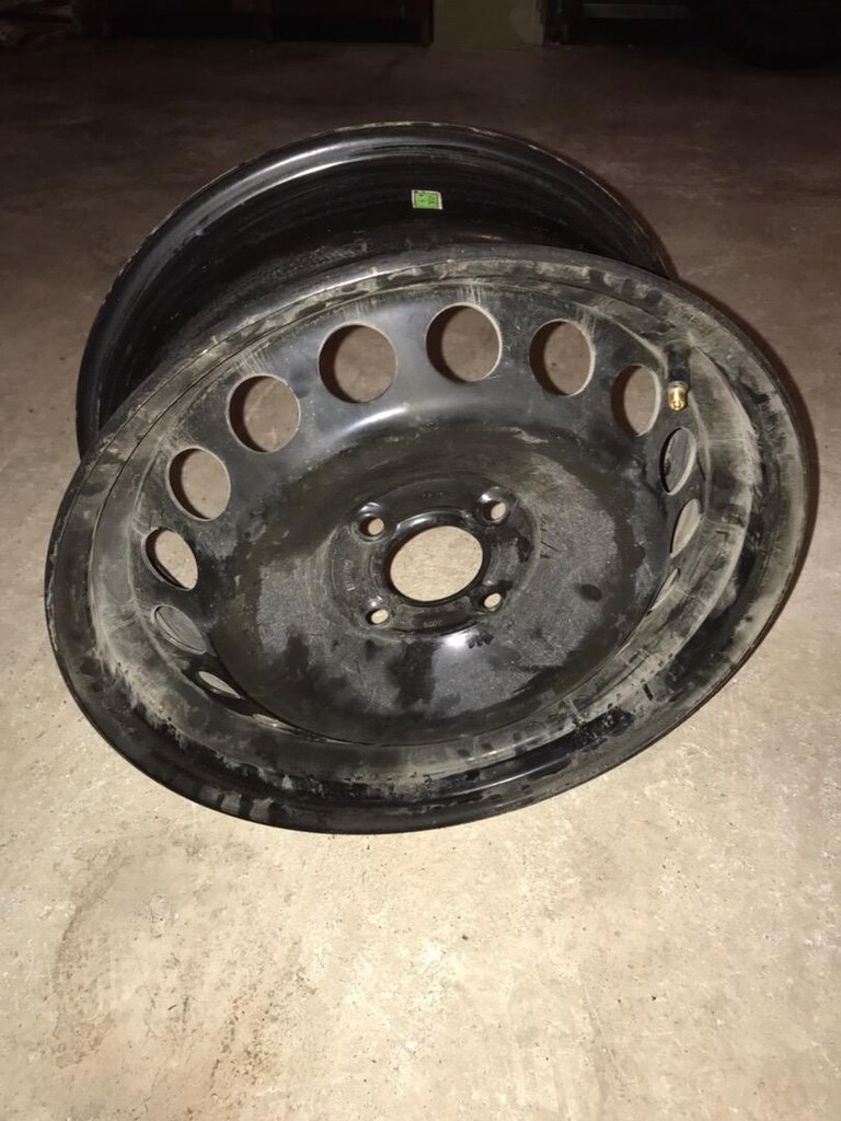 Clio 15 inç 4*100 bijon aralığı jant ve kapakları - 2