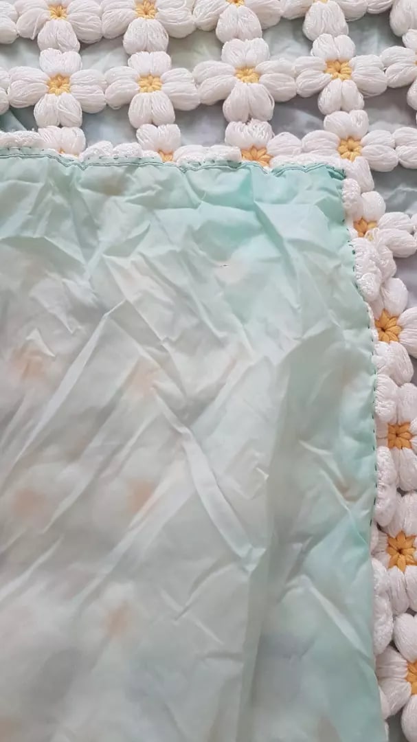 Tığ işi yatak örtüsü - 4