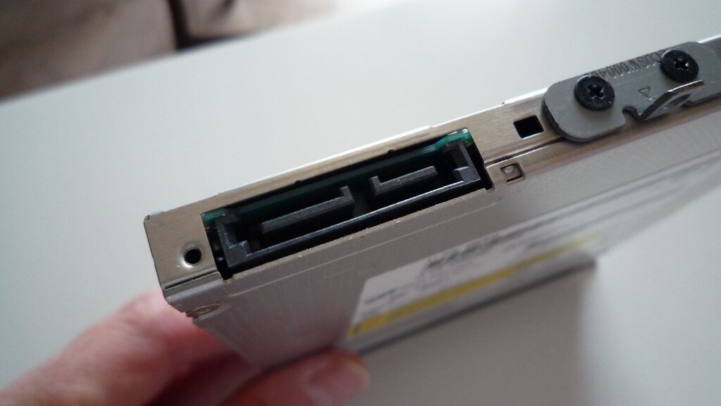 Lenovo IdeaPad 20202, Z510 SUPER MULTI DVD REWRITER GU70N Ç?kma DVD - 7