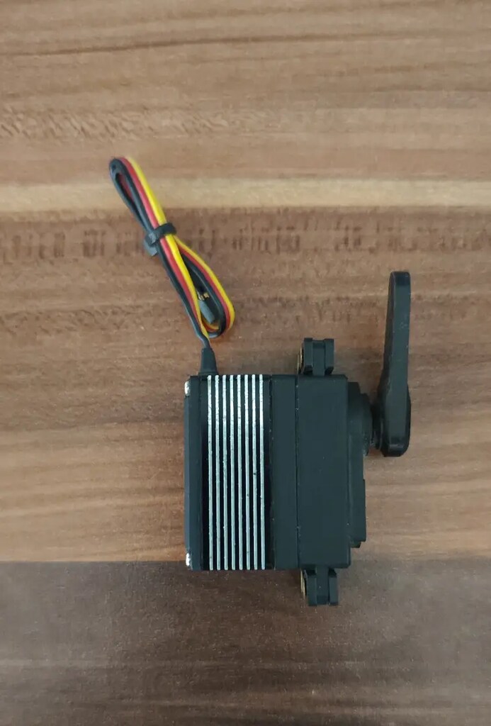 Hitec HSC-5997TG - Titanyum Dişli Robot Servo - 9