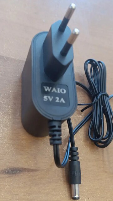 Waio adaptör 5 volt 2 Amper